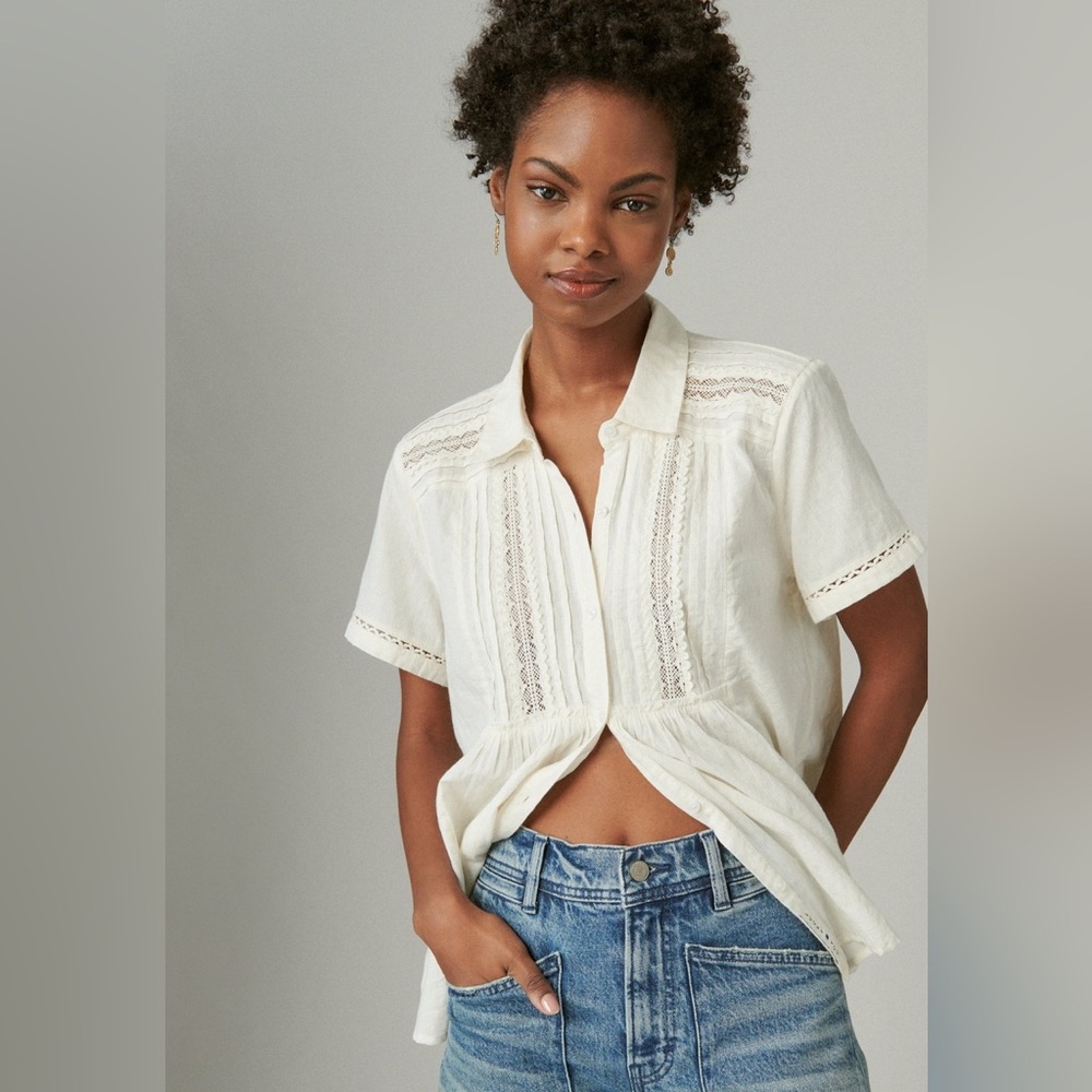 Lucky Brand Ivory Lace trim button down blouse L